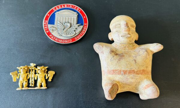 Museo delle Civiltà di Roma: i Carabinieri del Nucleo TPC di Venezia consegnano 2 reperti archeologici mesoamericani recuperati
